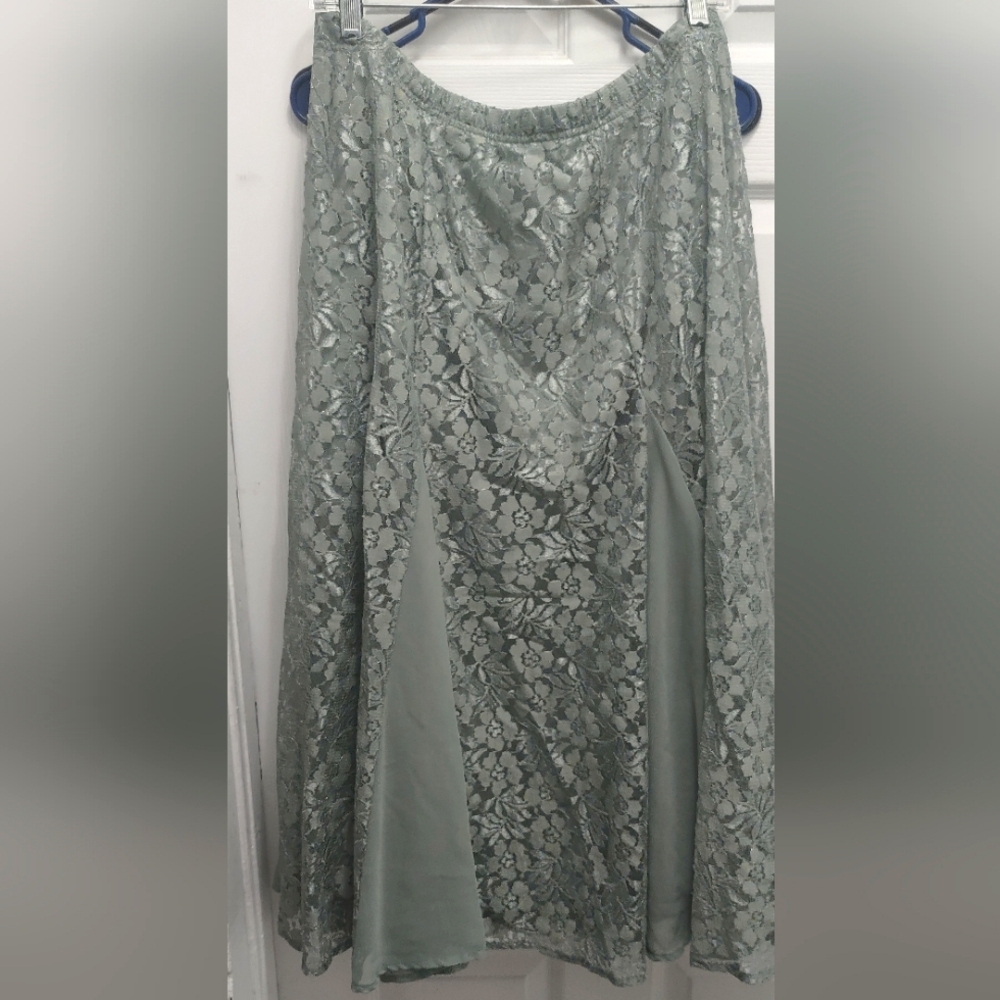 Lacey green Skirt